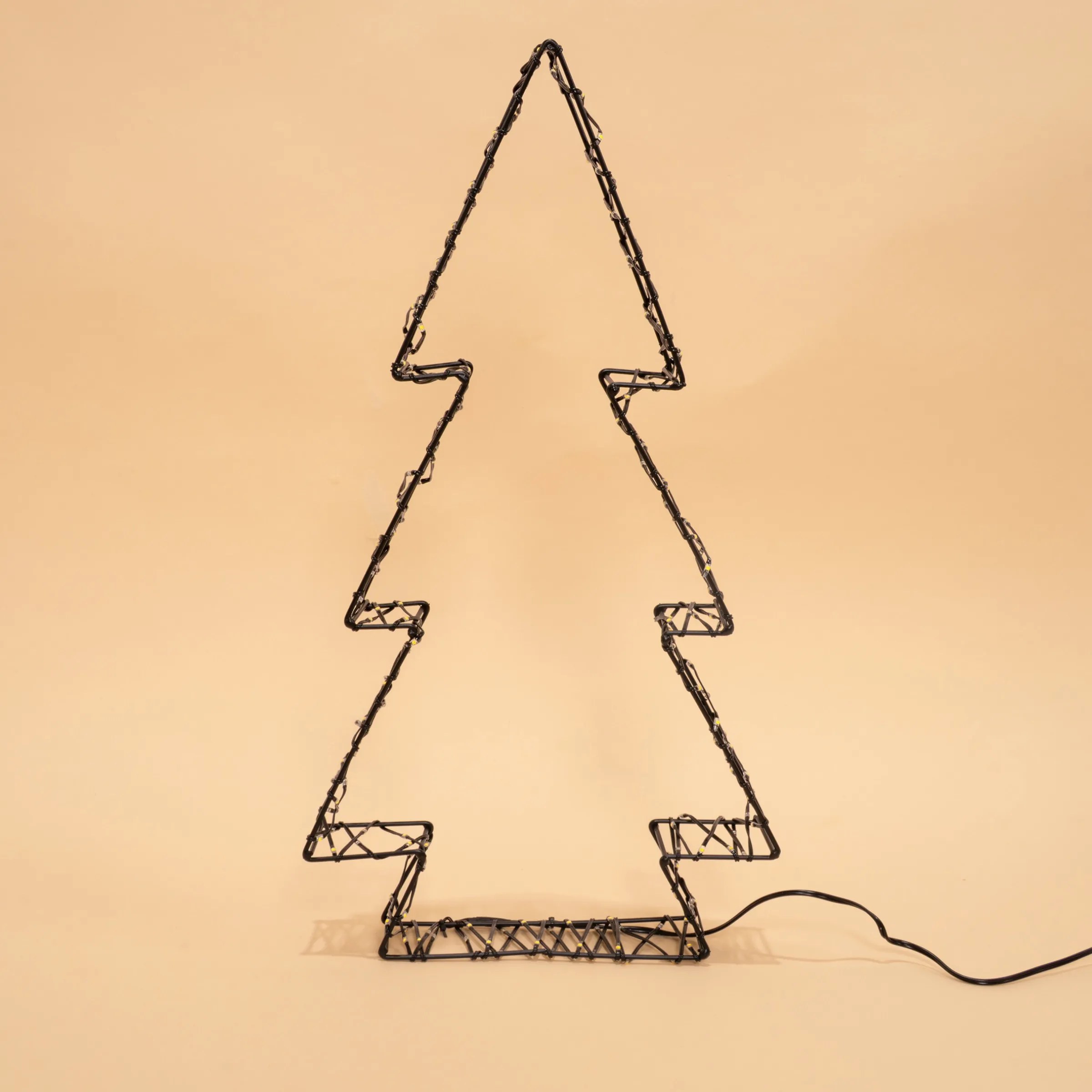 Beleuchteter Solar Tannenbaum Höhe 50 cm mit 200 warmweißen LEDs