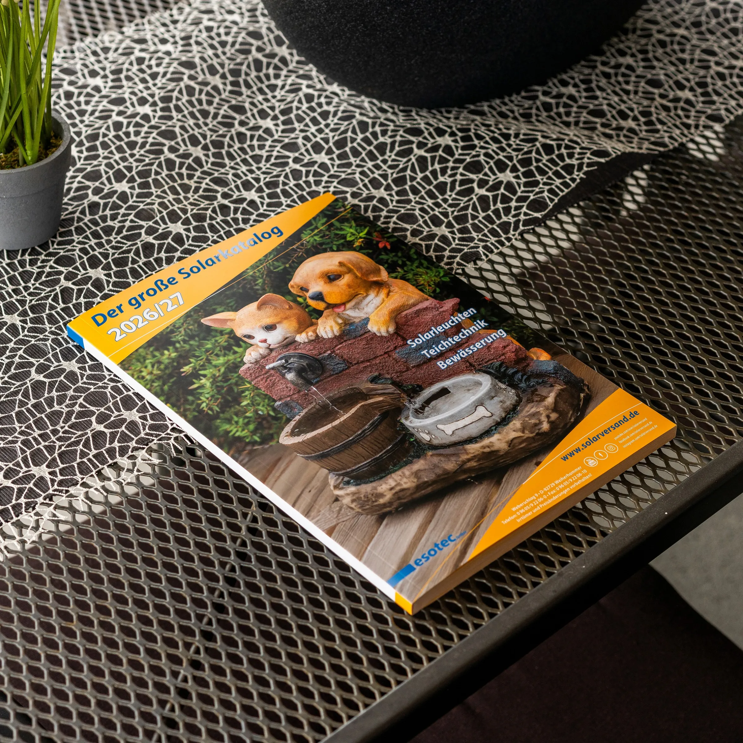 Der große Solarkatalog mit 220 Seiten als Gratisbeilage