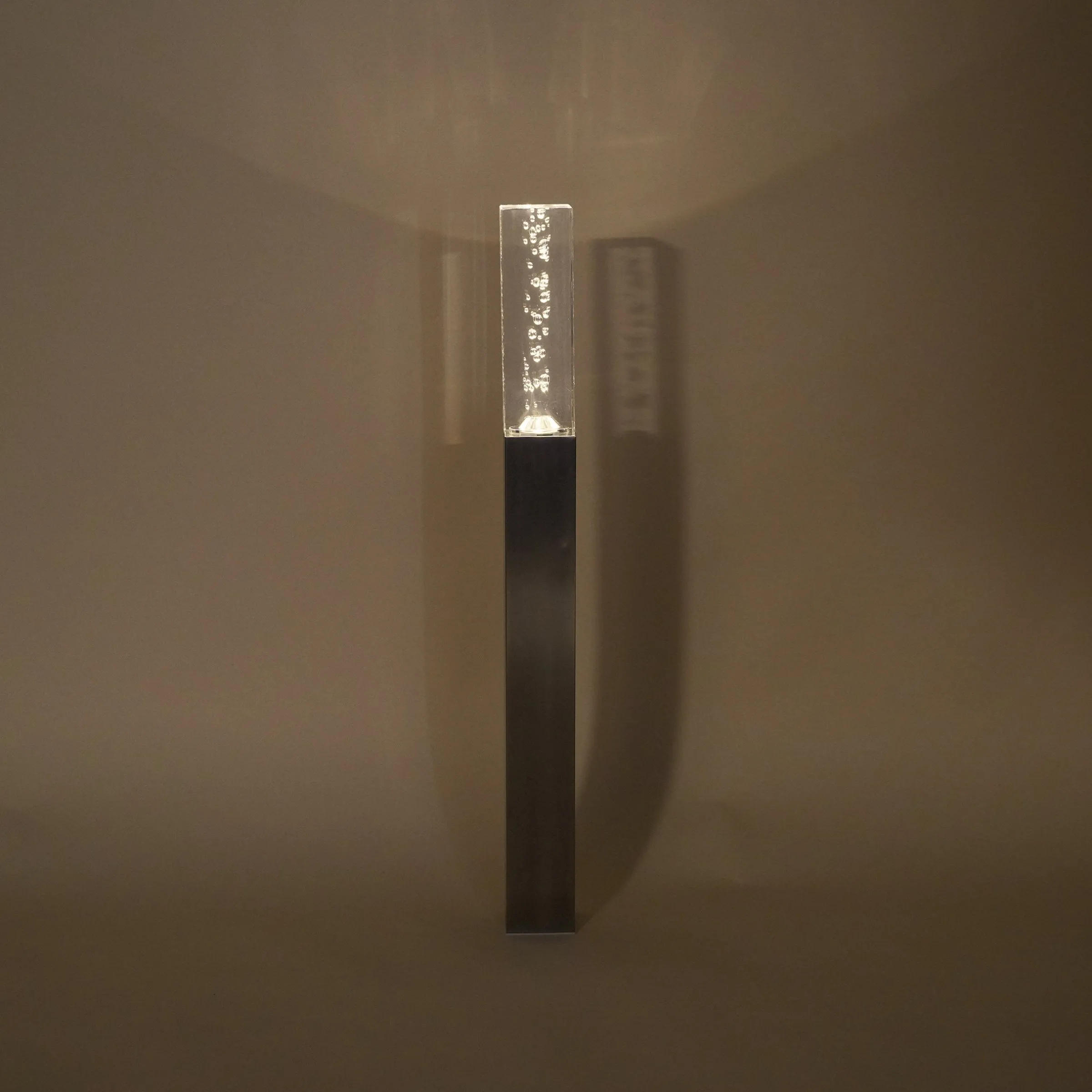 Elegante Standleuchte Bubble Tower 63 cm aus Edelstahl