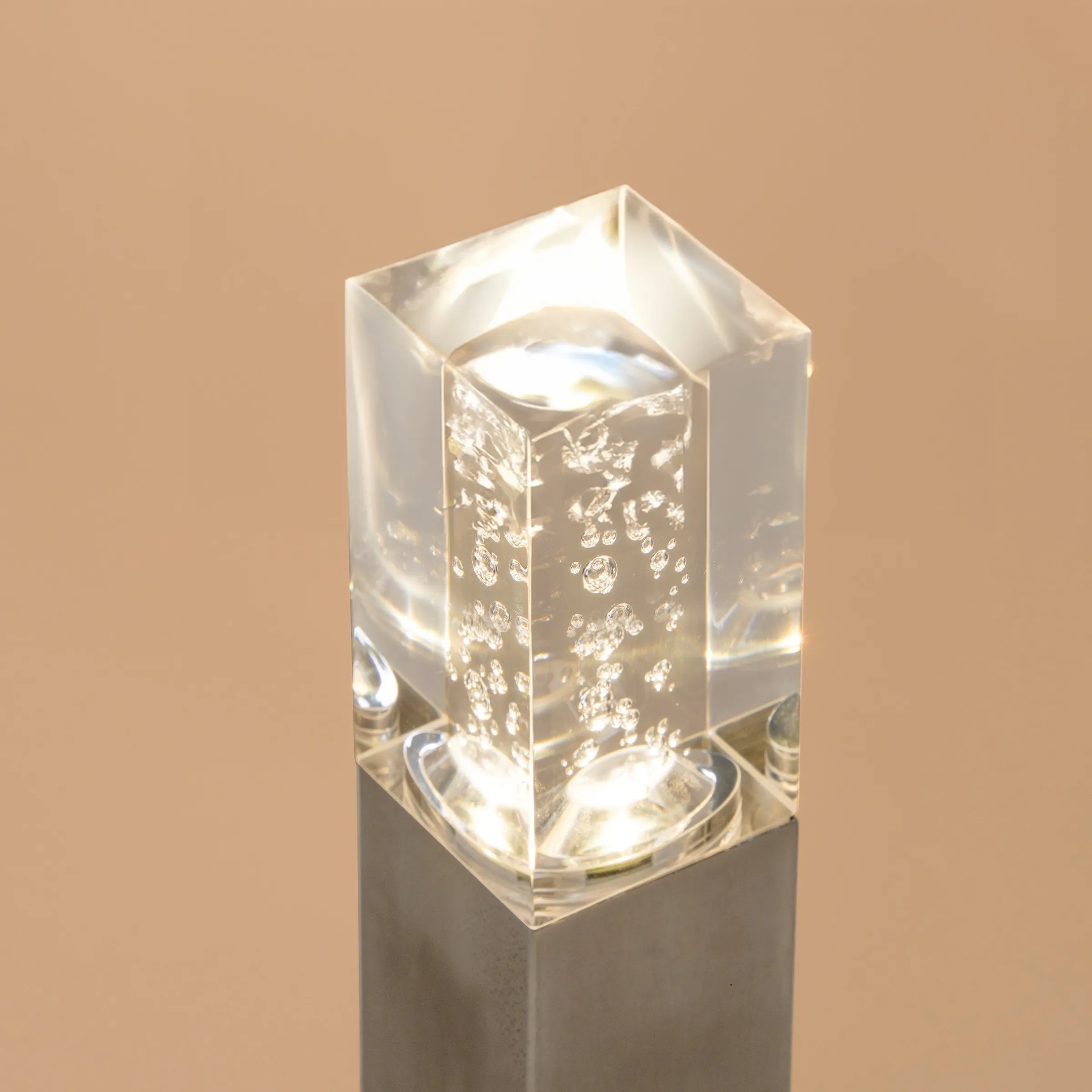 Elegante Standleuchte Bubble Tower 30 cm aus Edelstahl