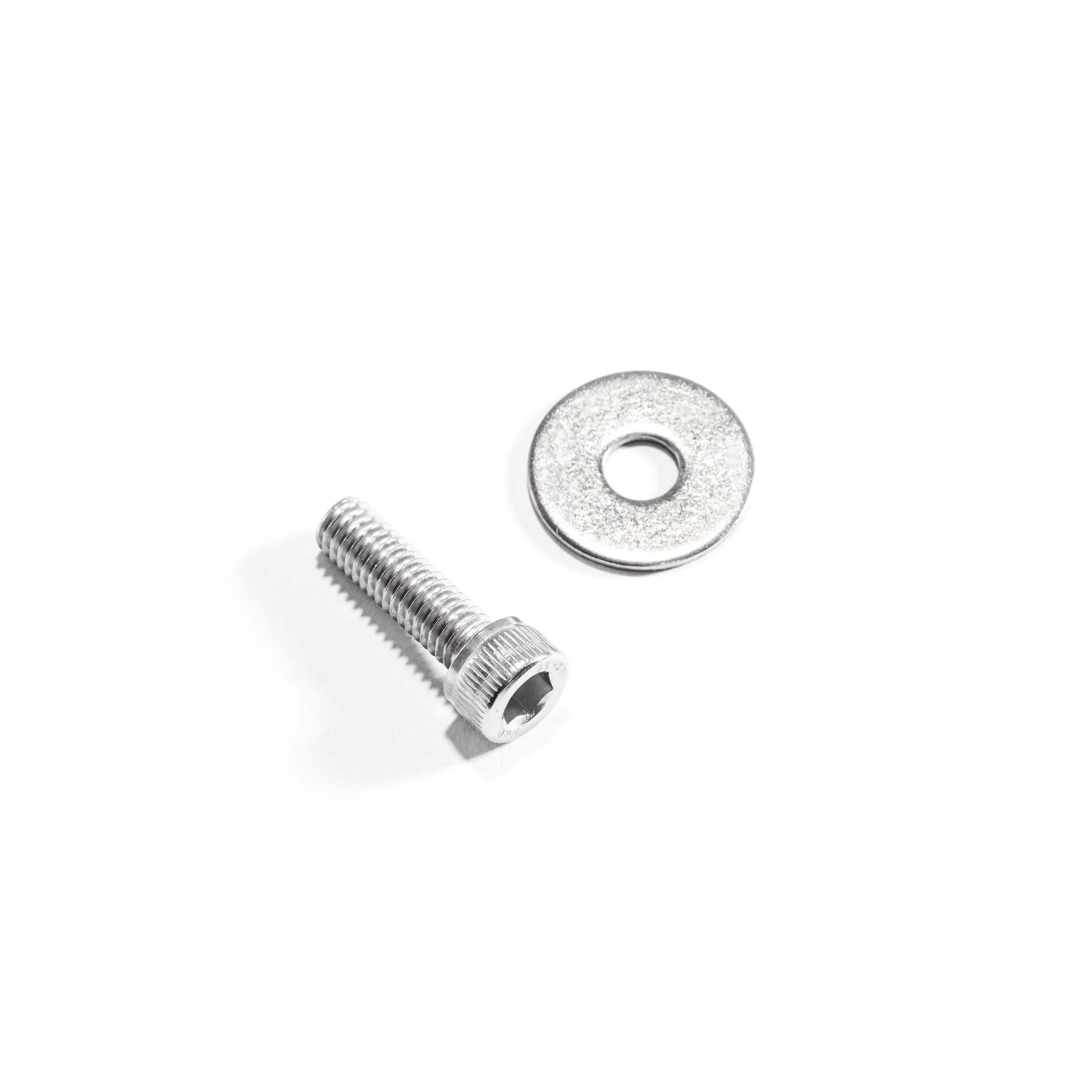 Innensechskantschraube M6*20 mm mit Scheibe