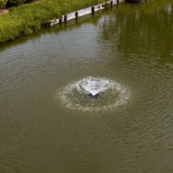 Schwimmender Solar Fischteichbelüfter „Jet Flow 100/ 10.000“