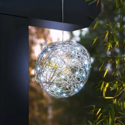 Solar Deko-Drahtkugel ⌀ 25 cm mit 50 kaltweißen LEDs