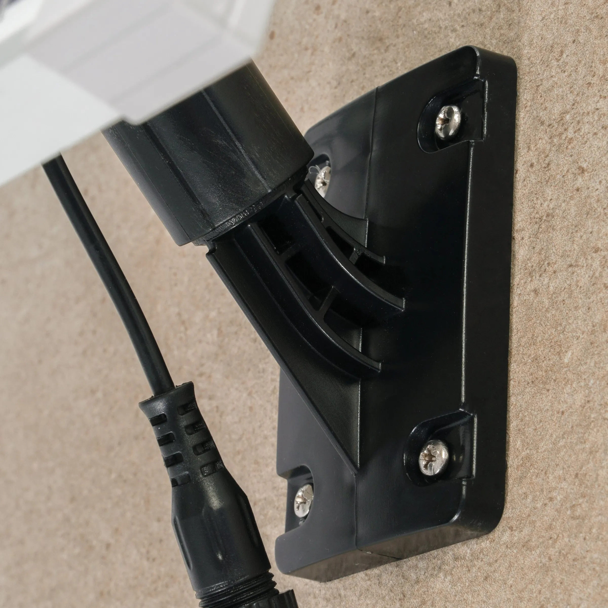 Solarmodul 8 Wp / 8 V mit Stecker 2-polig rund - neues Modell