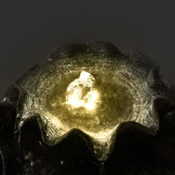 Solar Muschelbrunnen mit LED-Beleuchtung