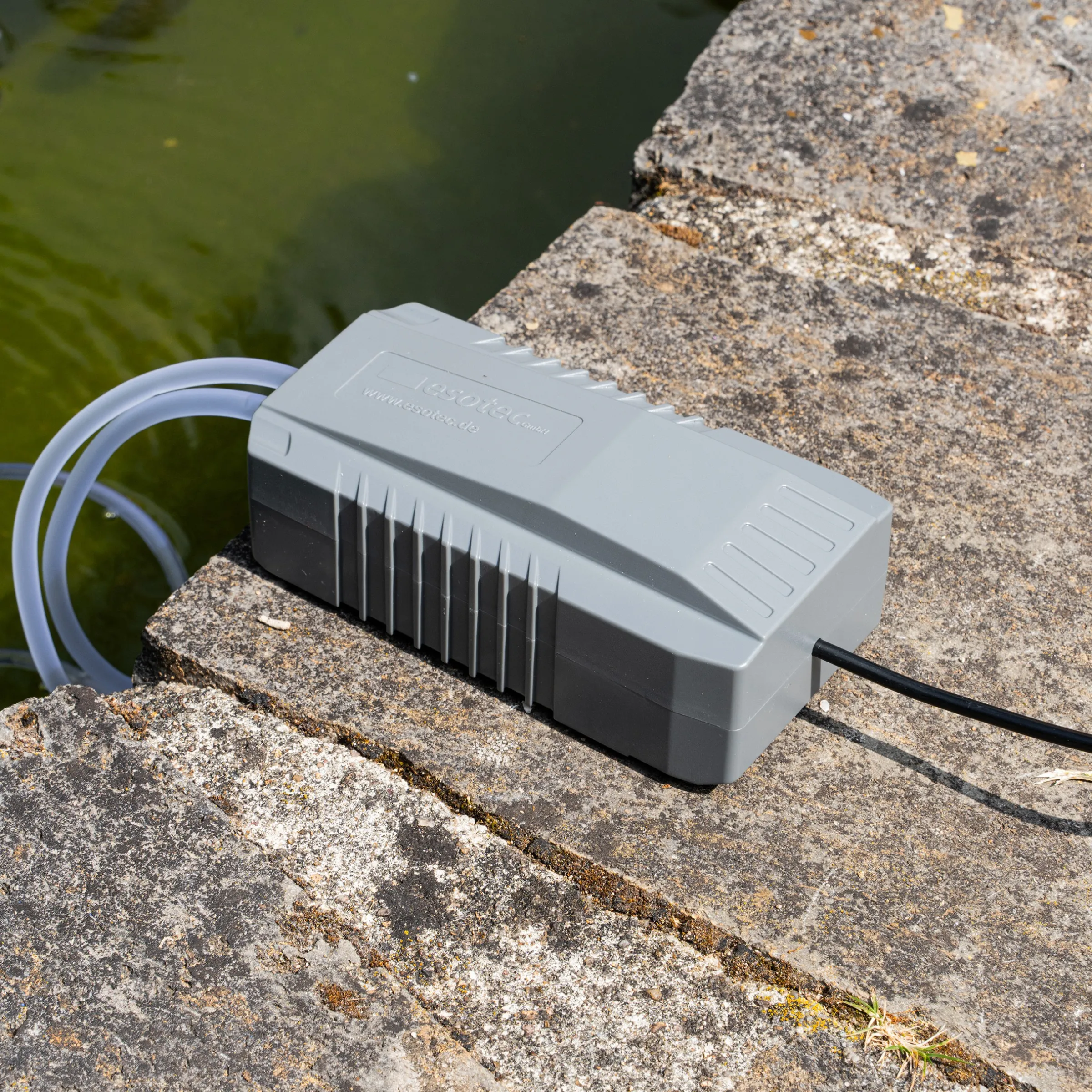 Solar Teichbelüfterset 8/200 mit 3,2 Ah Pb Akkuspeicher