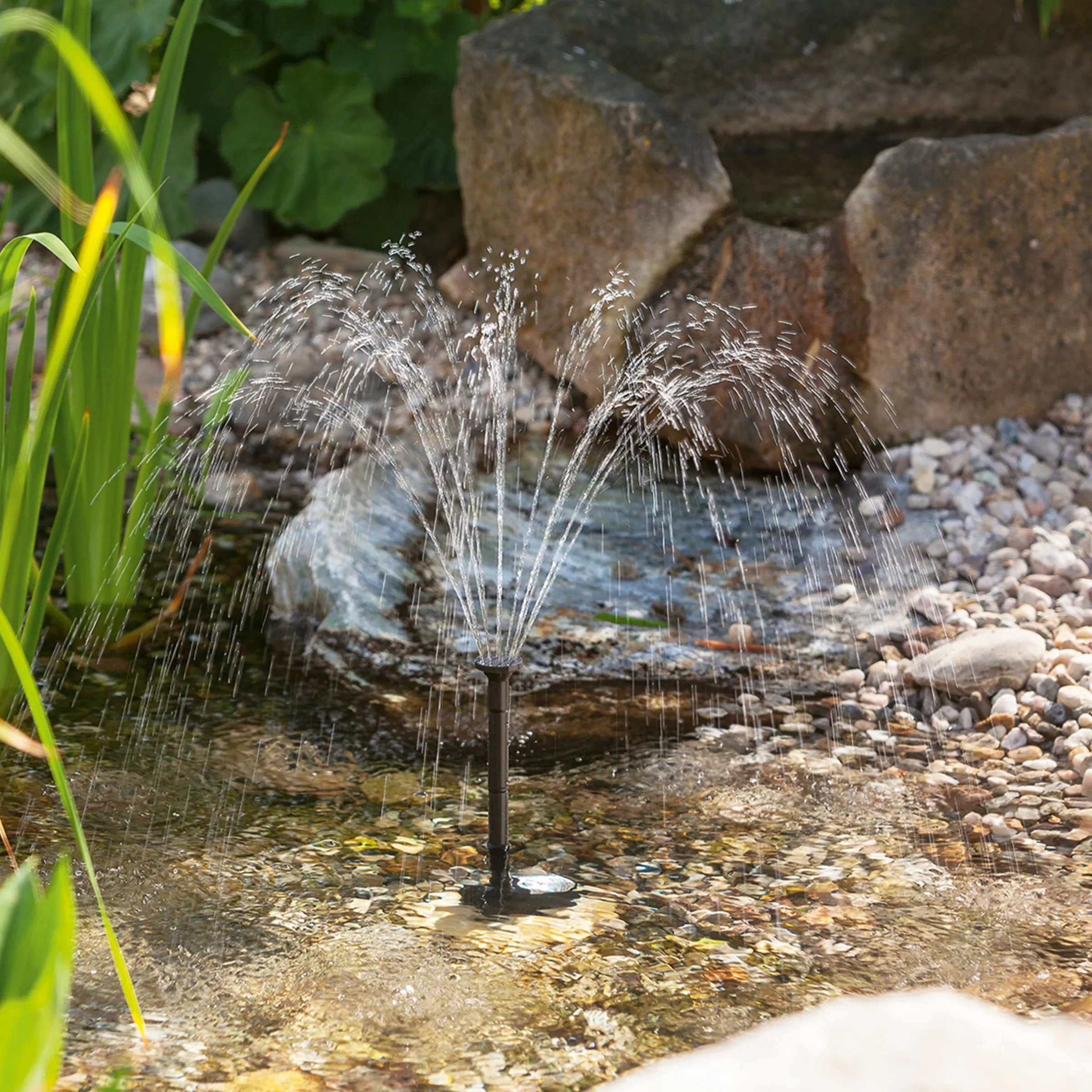 Teichpumpe Fountain 250/330 mit Sprinklerset