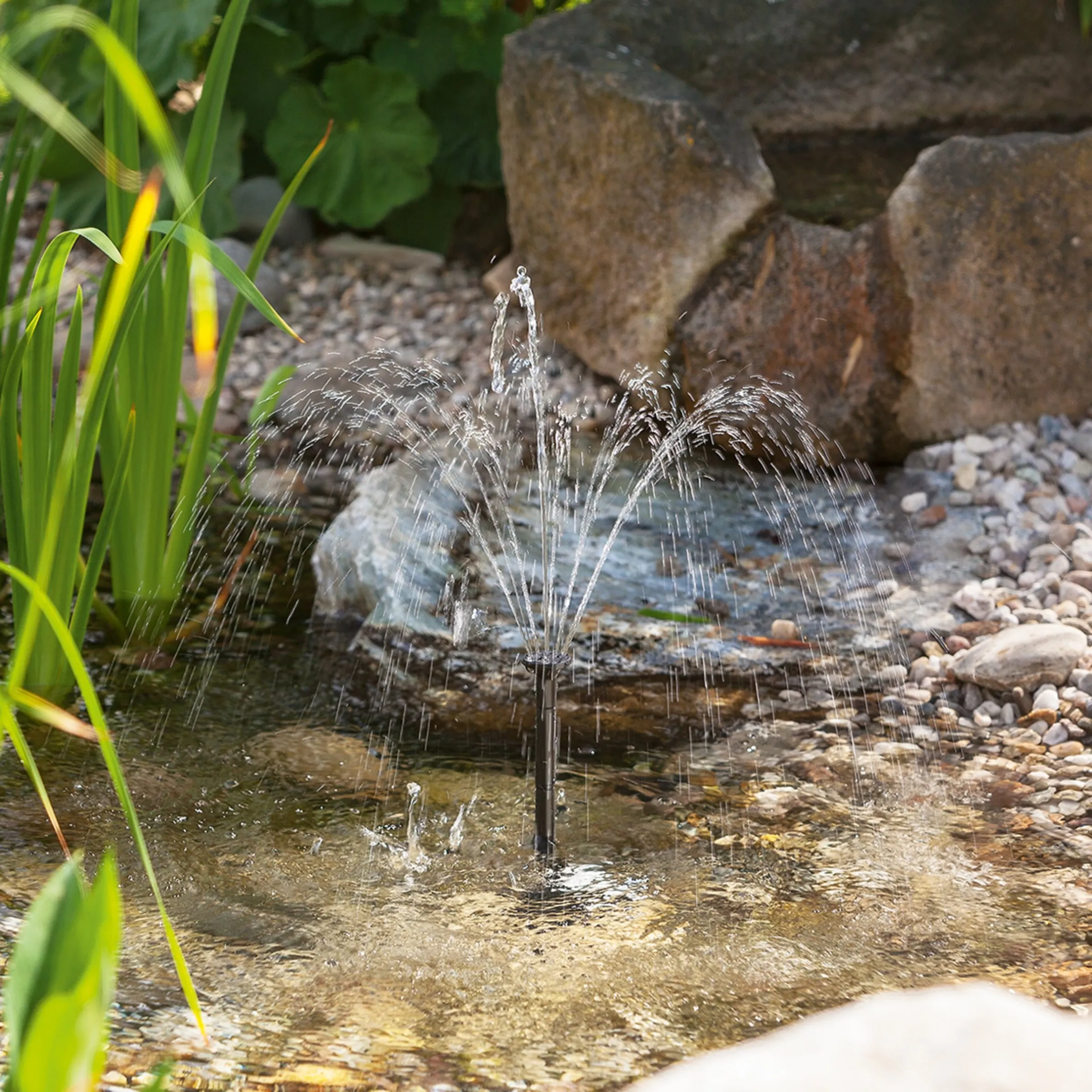 Teichpumpe Fountain 250/330 mit Sprinklerset
