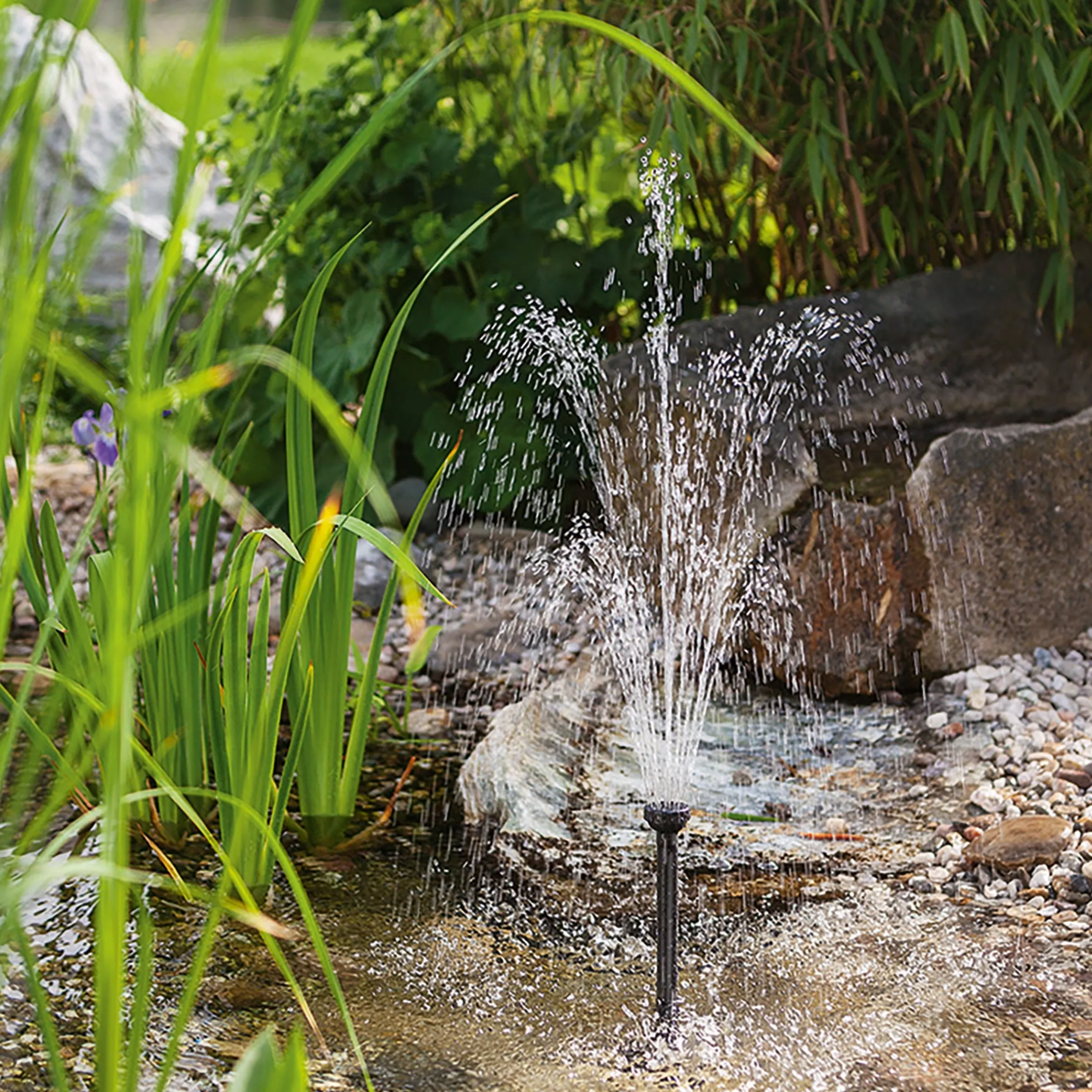Teichpumpe WaterSplash 470/750 mit Sprinklerset