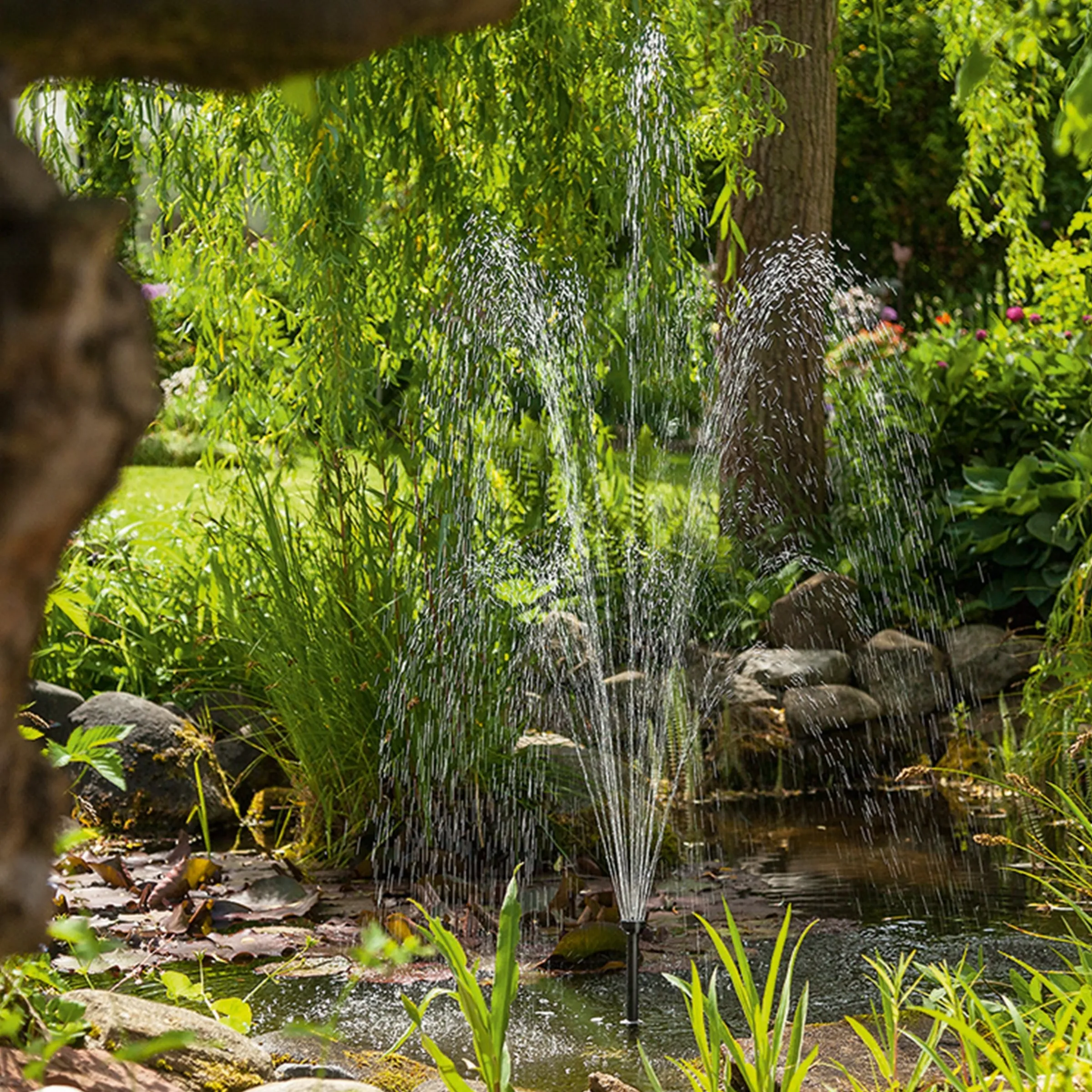 Teichpumpe WaterSplash 980/1560 mit Sprinklerset