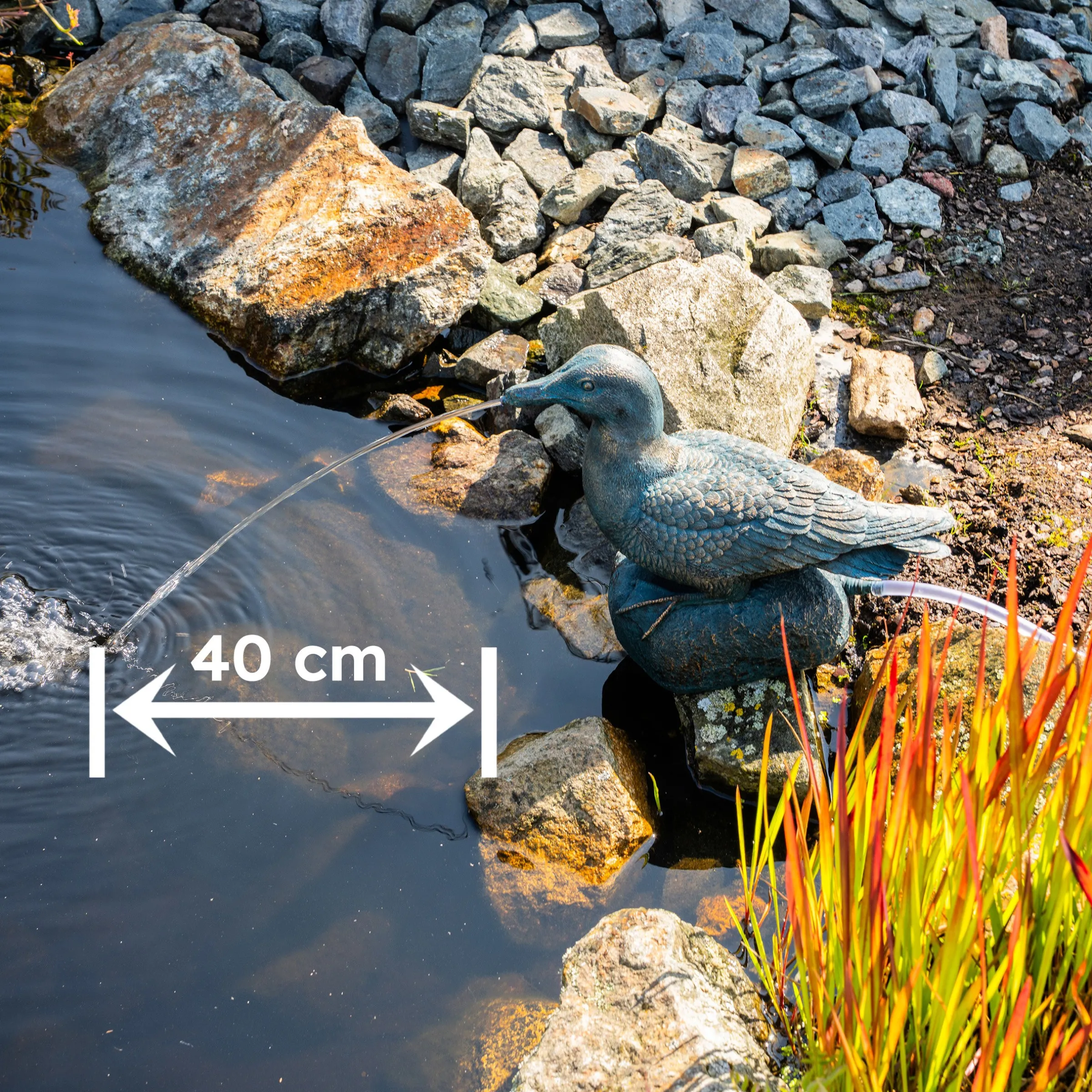 Wasserspeier-Figur Ente Samuel im Altkupfer-Design