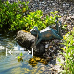 Wasserspeier-Figur liegender Frosch